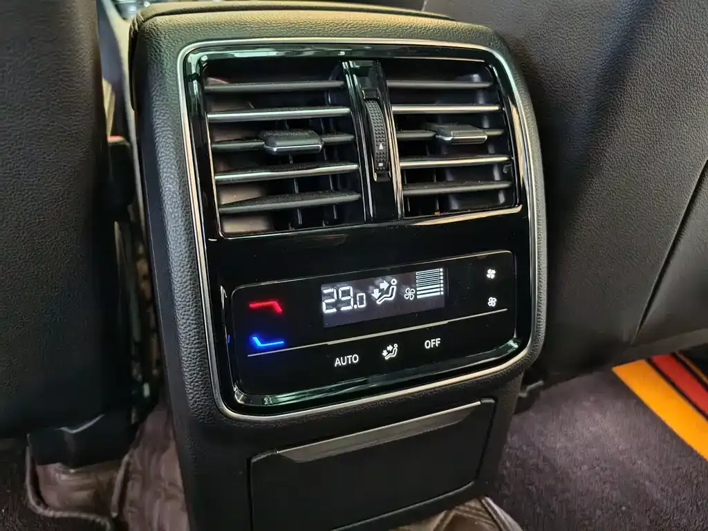 Volkswagen Magotan 2021 из CN, фото 7