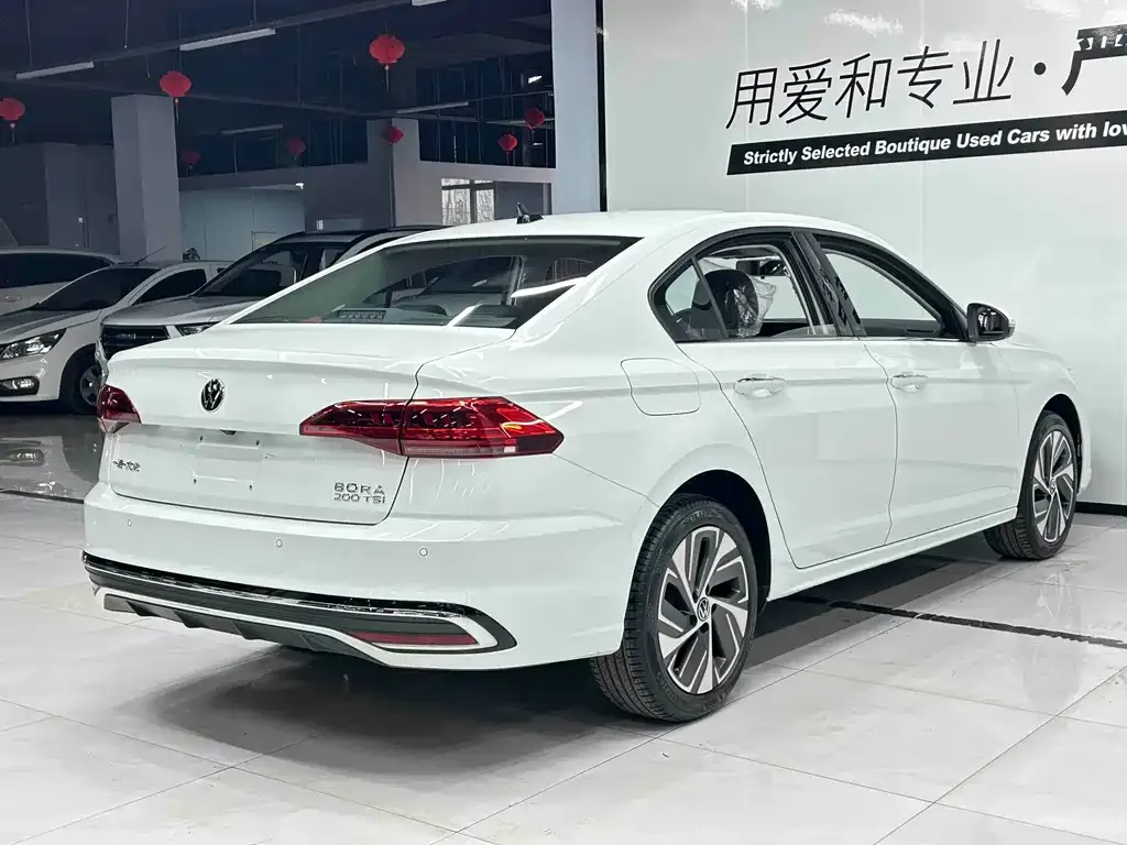 Volkswagen Bora 2024 из CN, фото 6