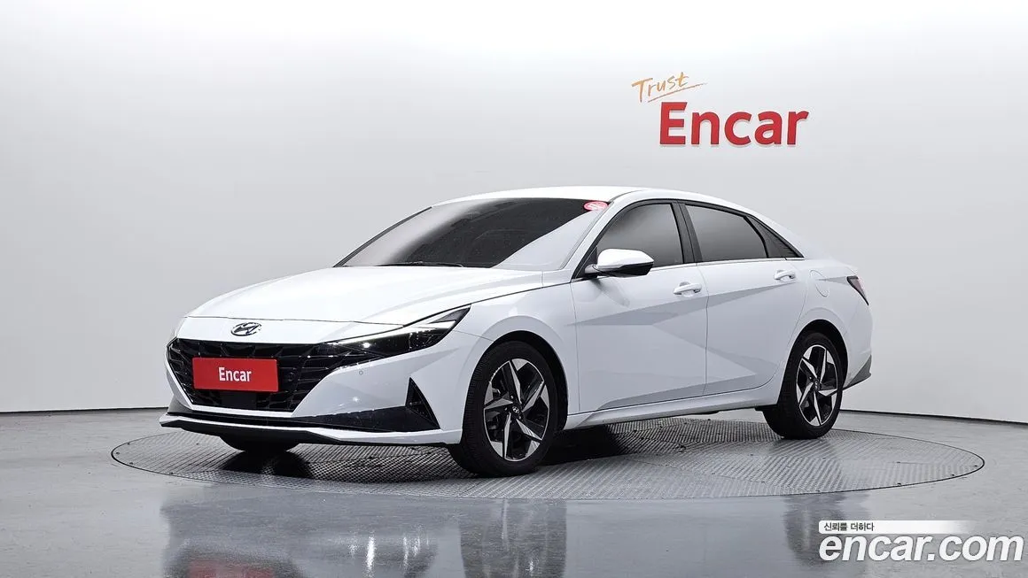 Hyundai AVANTE 2022 из KR, фото 1