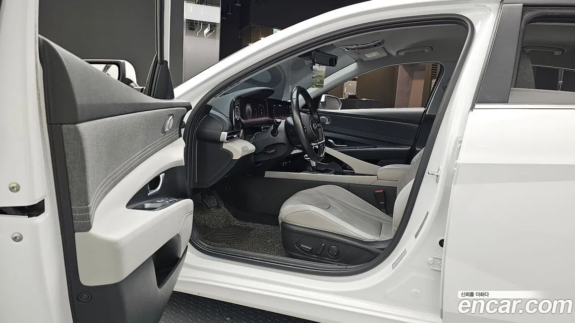 Hyundai AVANTE 2022 из KR, фото 8