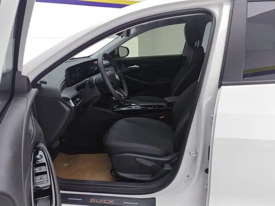 Buick Verano 2025 из CN, фото 2