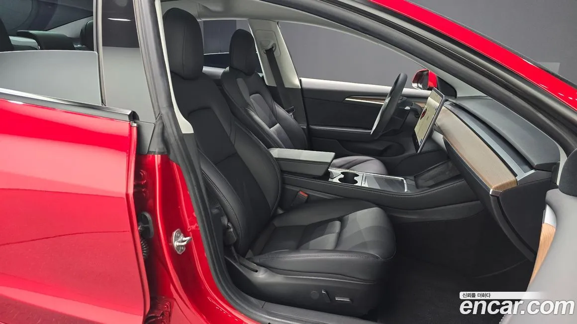 Tesla Model 3 2021 из KR, фото 10