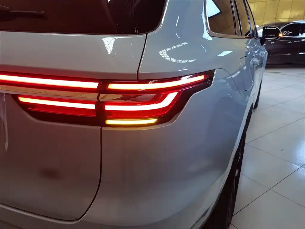 Li Auto ONE 2021 из CN, фото 3