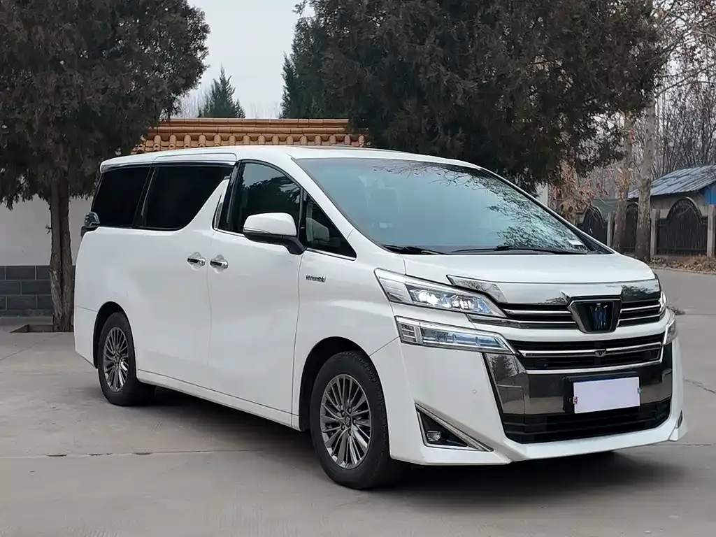 Toyota Vellfire — фото 7