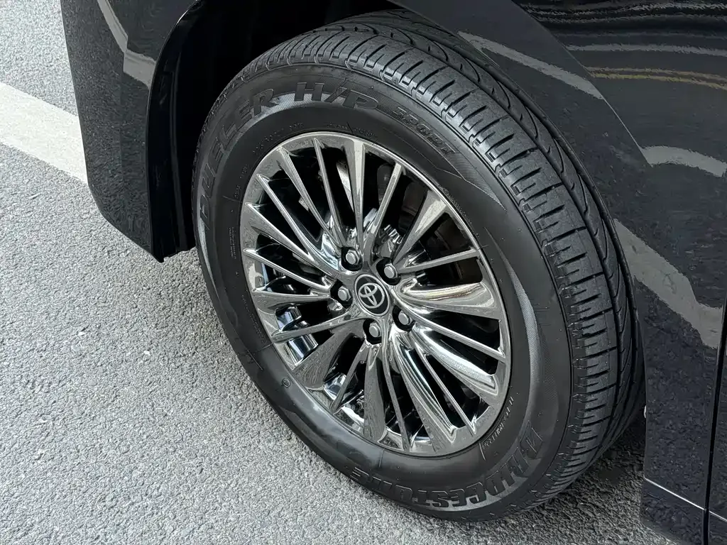 Toyota Alphard 2022 из CN, фото 8