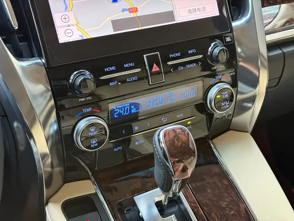 Toyota Alphard 2022 из CN, фото 4