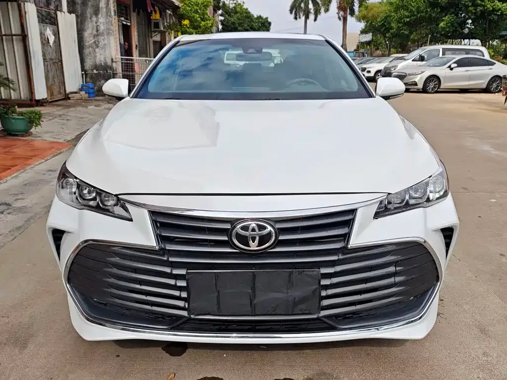 Toyota Avalon 2022 из CN, фото 9