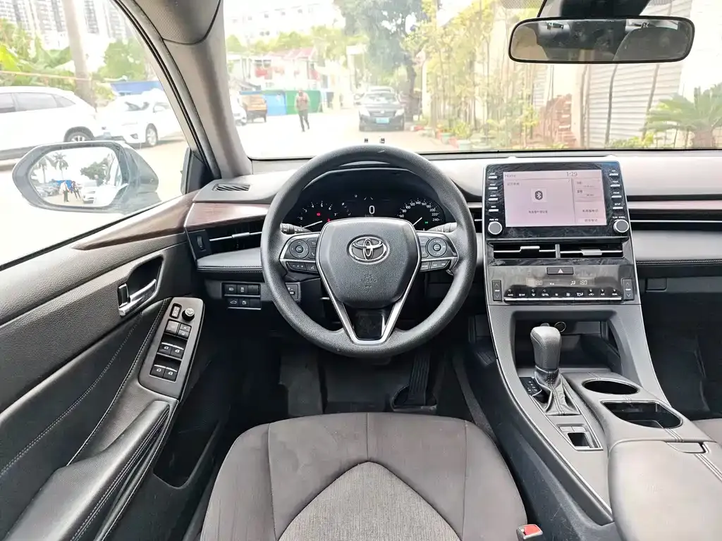Toyota Avalon 2022 из CN, фото 2