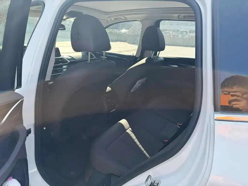BMW X3 2021 из CN, фото 2