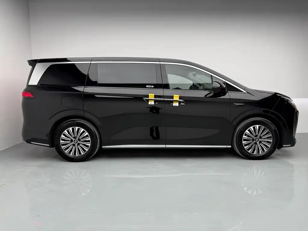 BYD Xia 2025 из CN, фото 10