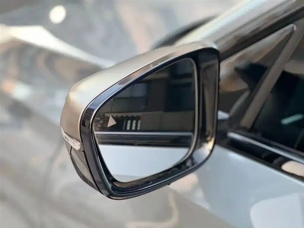 BMW M240i 2024 из CN, фото 3