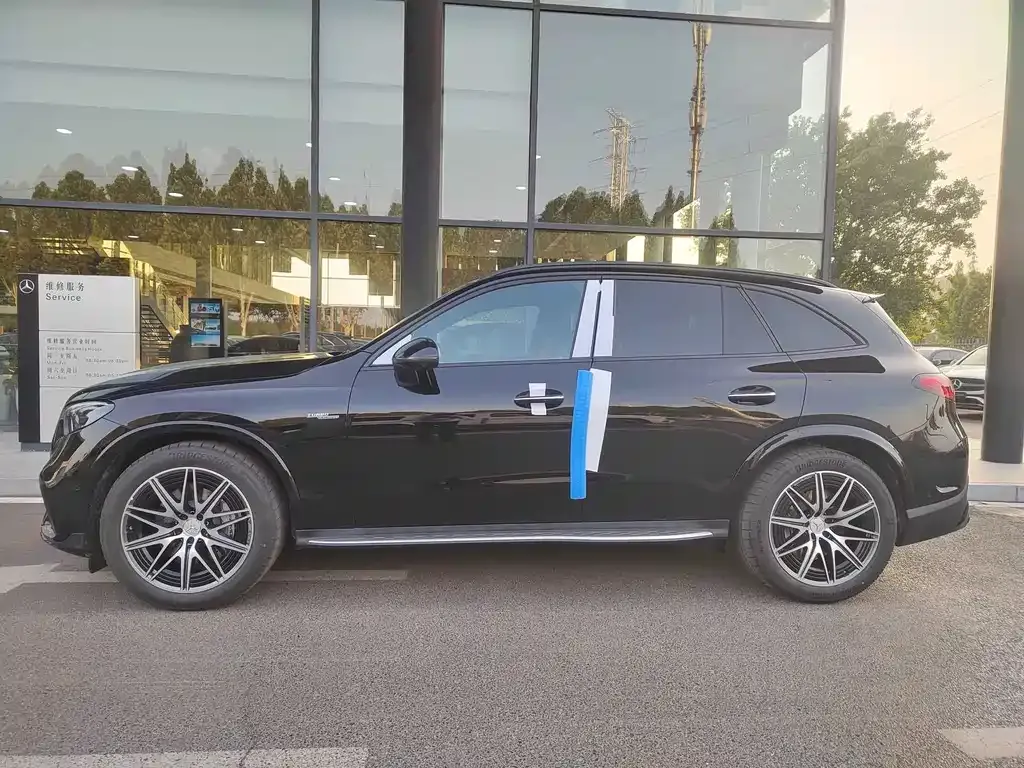 Mercedes-Benz GLC AMG 2025 из CN, фото 7