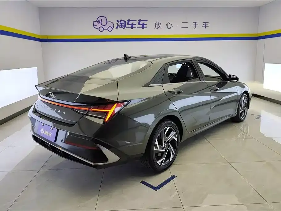 Hyundai Elantra 2024 из CN, фото 3