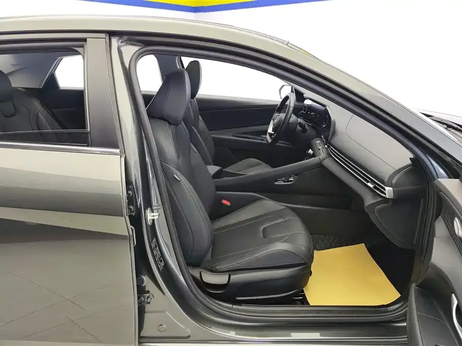 Hyundai Elantra 2024 из CN, фото 8