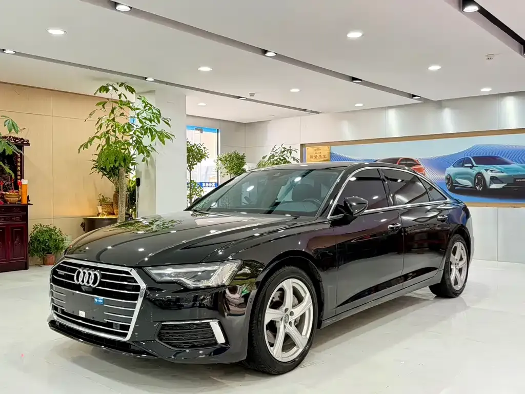 Audi A6L 2021 из CN, фото 1