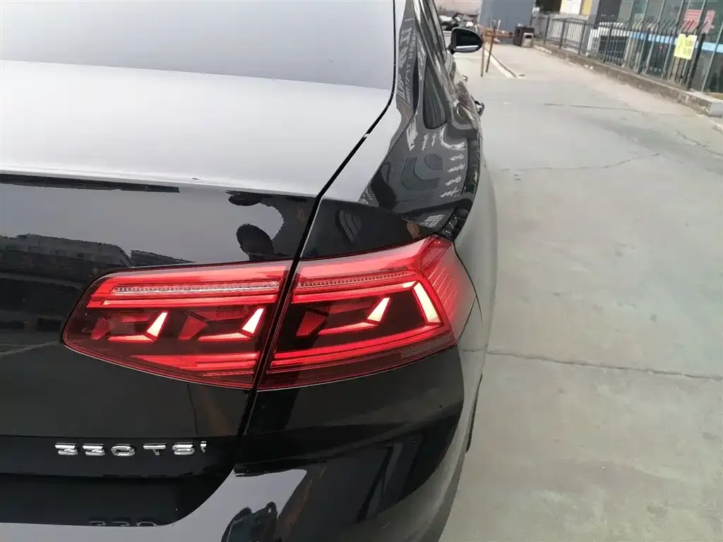 Volkswagen Magotan 2021 из CN, фото 4