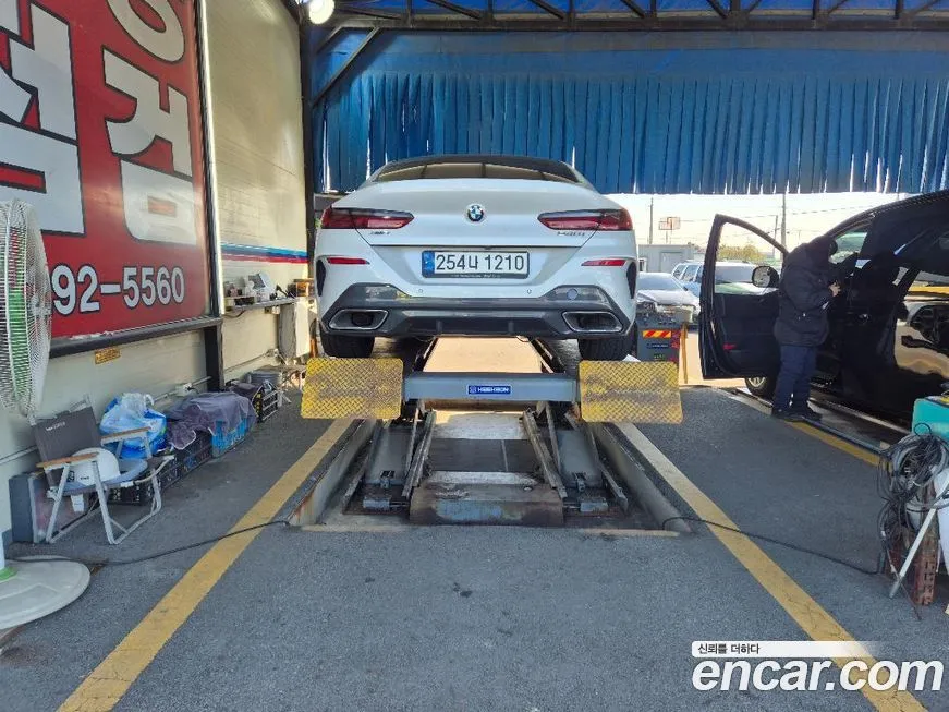 BMW 8-Series 2021 из KR, фото 2