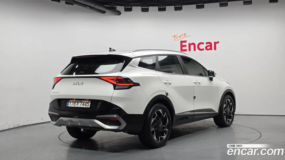 Kia Sportage — фото 3