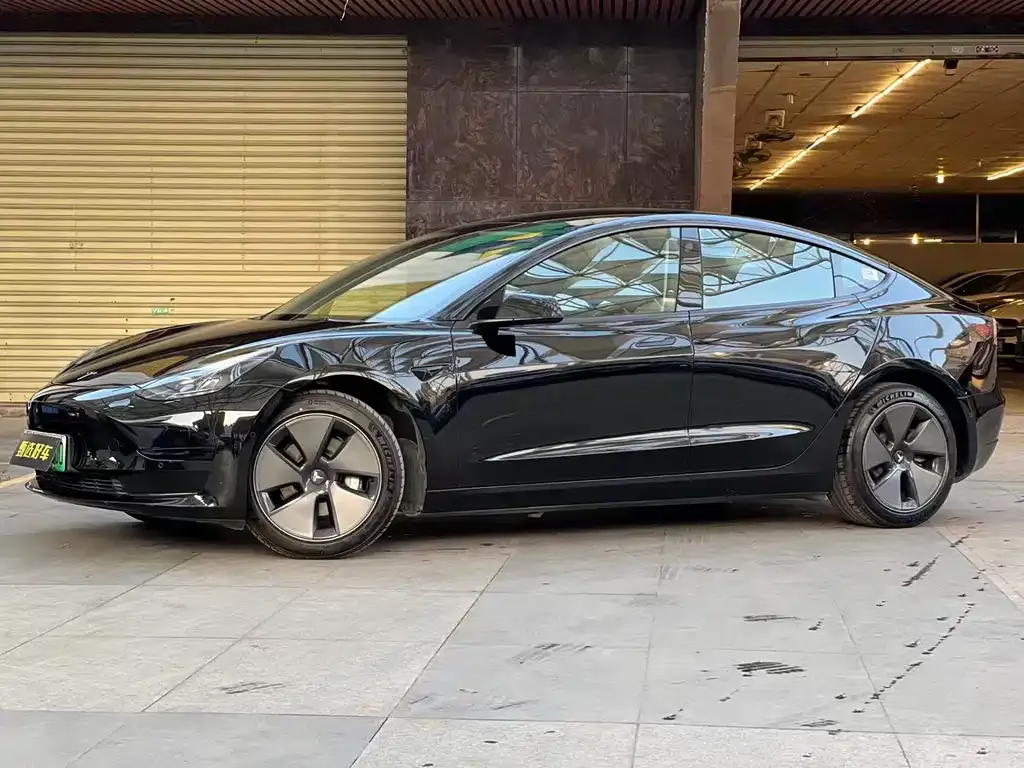 Tesla Model 3 2023 из CN, фото 1