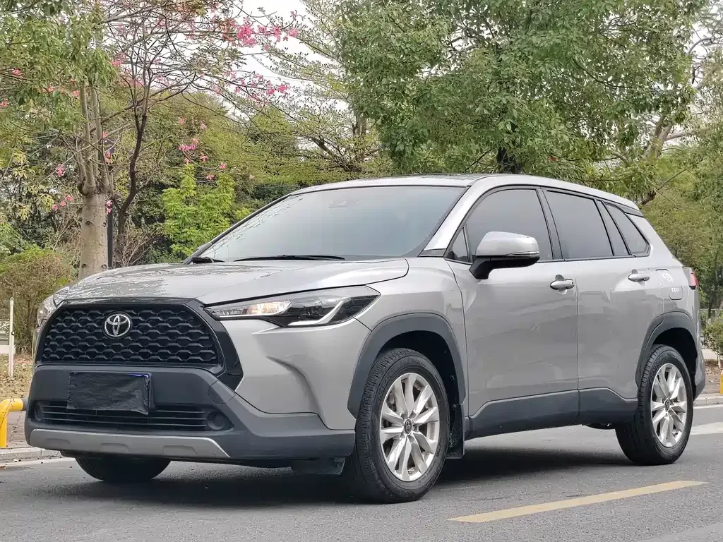 Toyota Corolla Cross 2022 из CN, фото 1