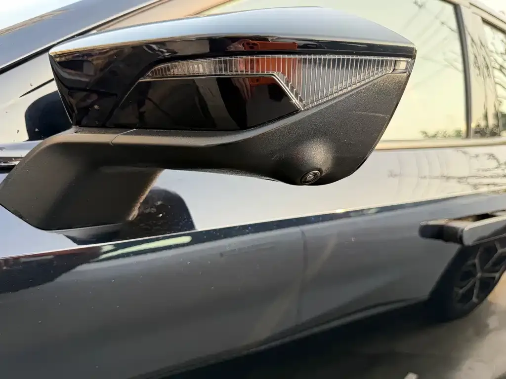 Changan UNI-V 2024 из CN, фото 4