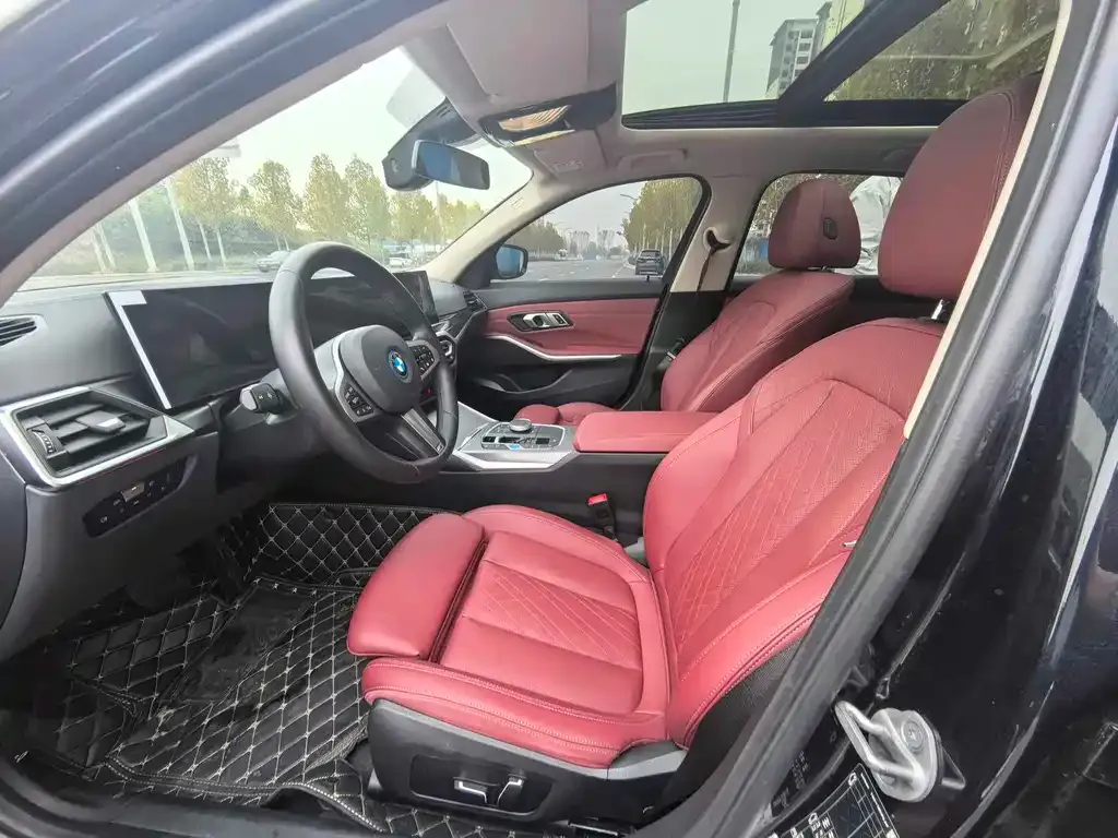 BMW i3 2024 из CN, фото 5