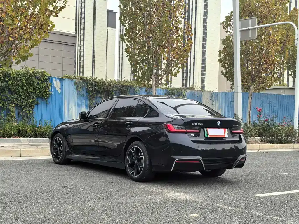 BMW i3 2024 из CN, фото 6