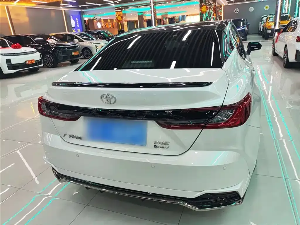 Toyota Camry 2024 из CN, фото 6