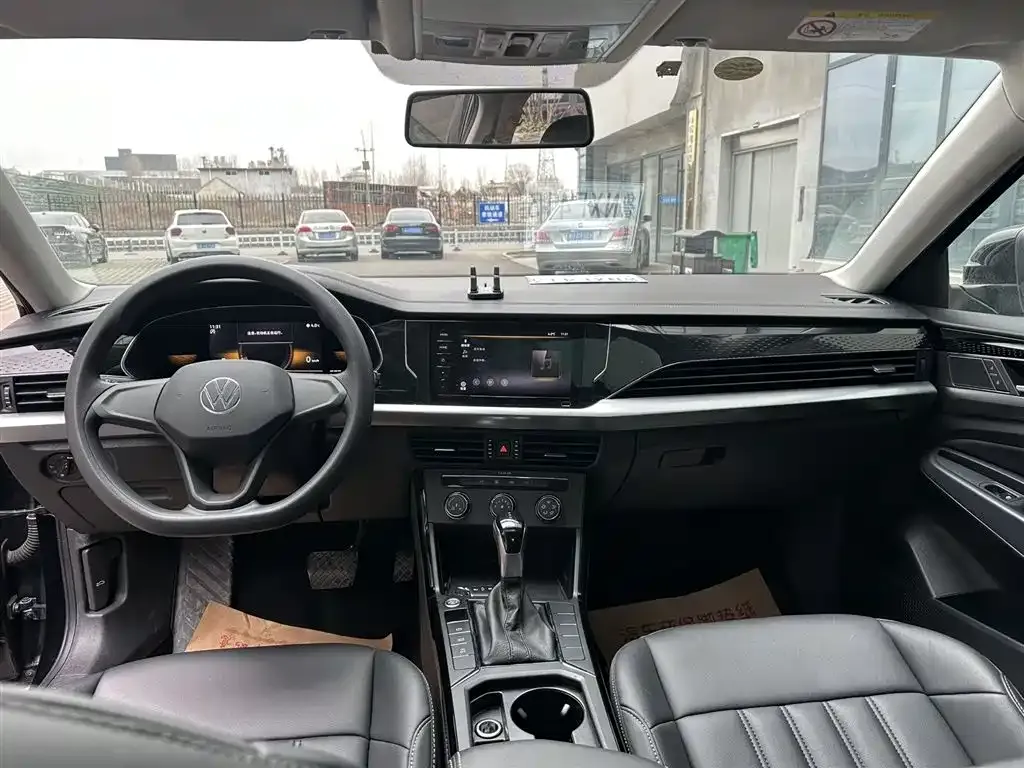 Volkswagen Passat 2022 из CN, фото 6