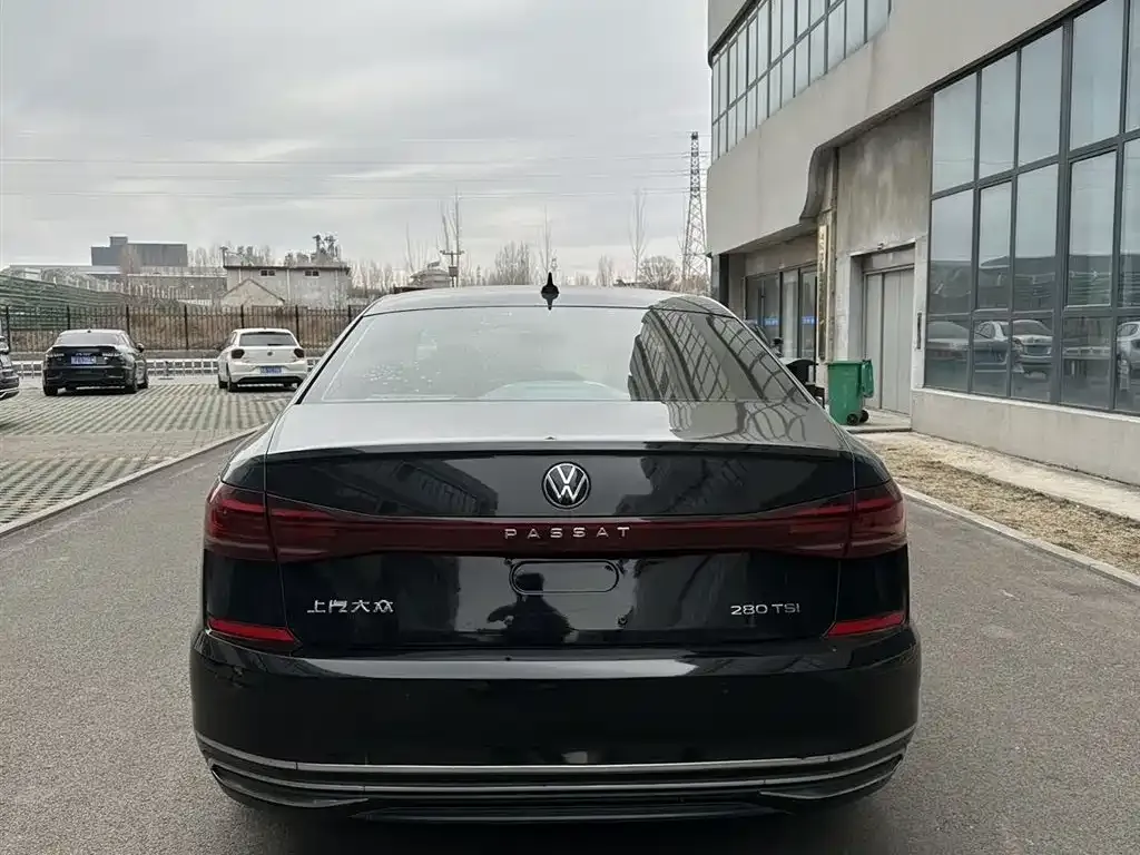 Volkswagen Passat 2022 из CN, фото 3