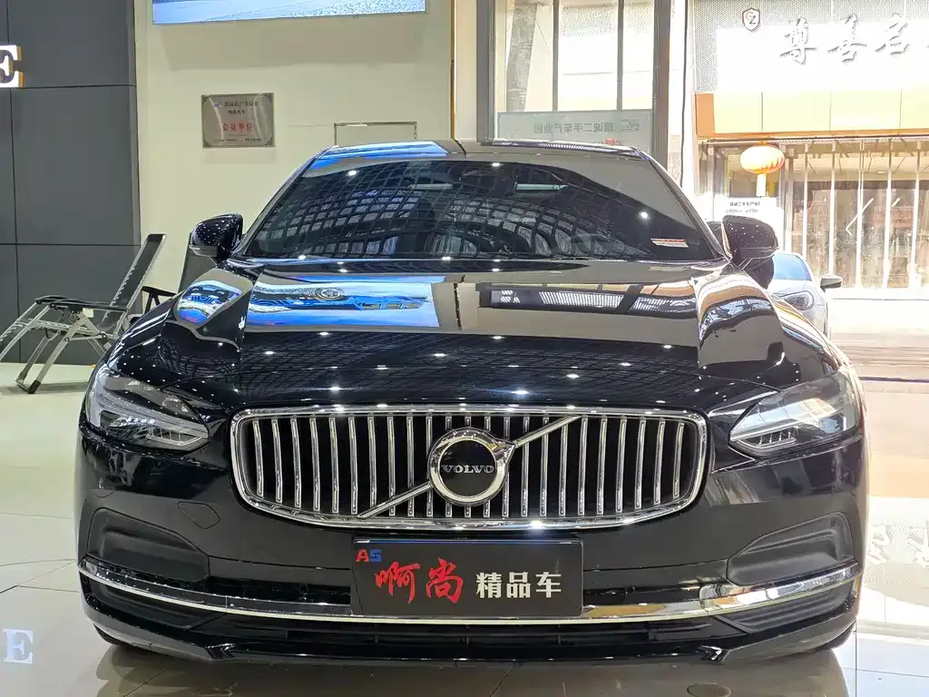 Volvo S90 2022 из CN, фото 3