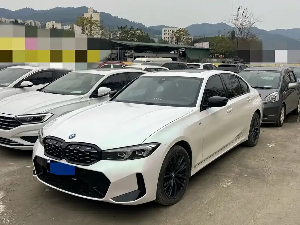 BMW 3 Series 2023 из CN, фото 1