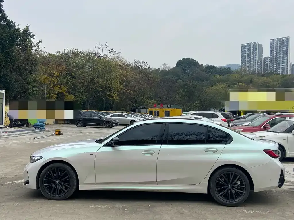 BMW 3 Series 2023 из CN, фото 8
