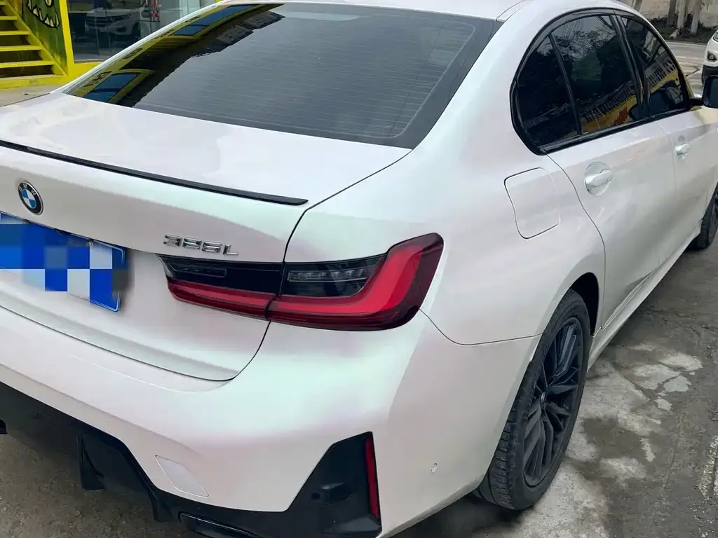 BMW 3 Series 2023 из CN, фото 7
