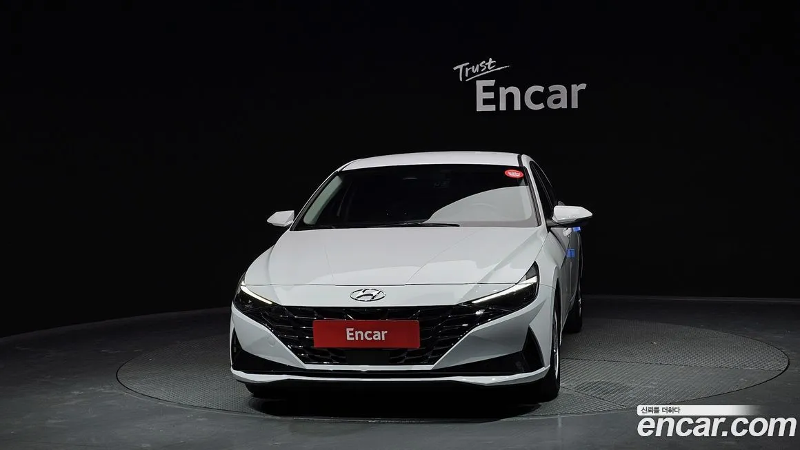 Hyundai AVANTE — фото 2