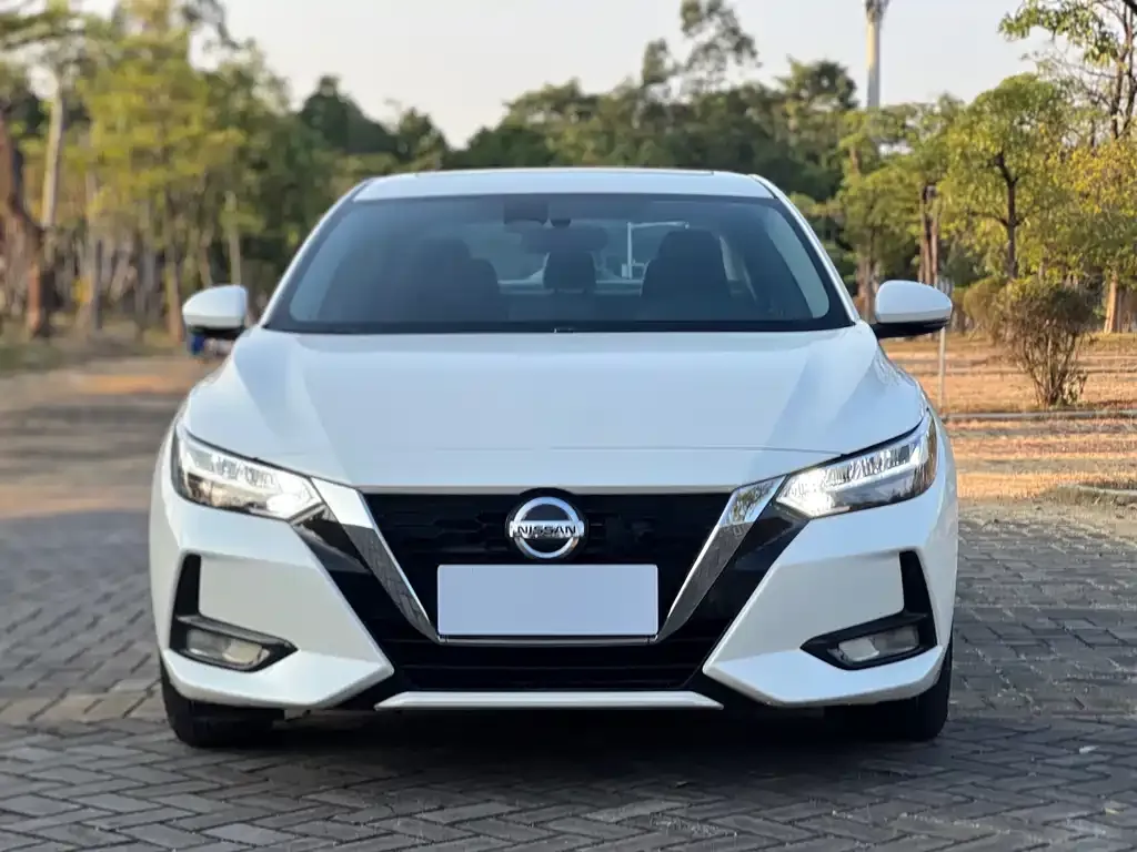 Nissan Sylphy 2022 из CN, фото 2