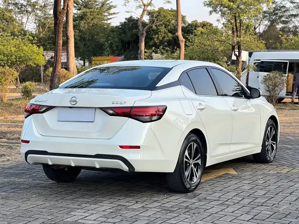 Nissan Sylphy 2022 из CN, фото 8