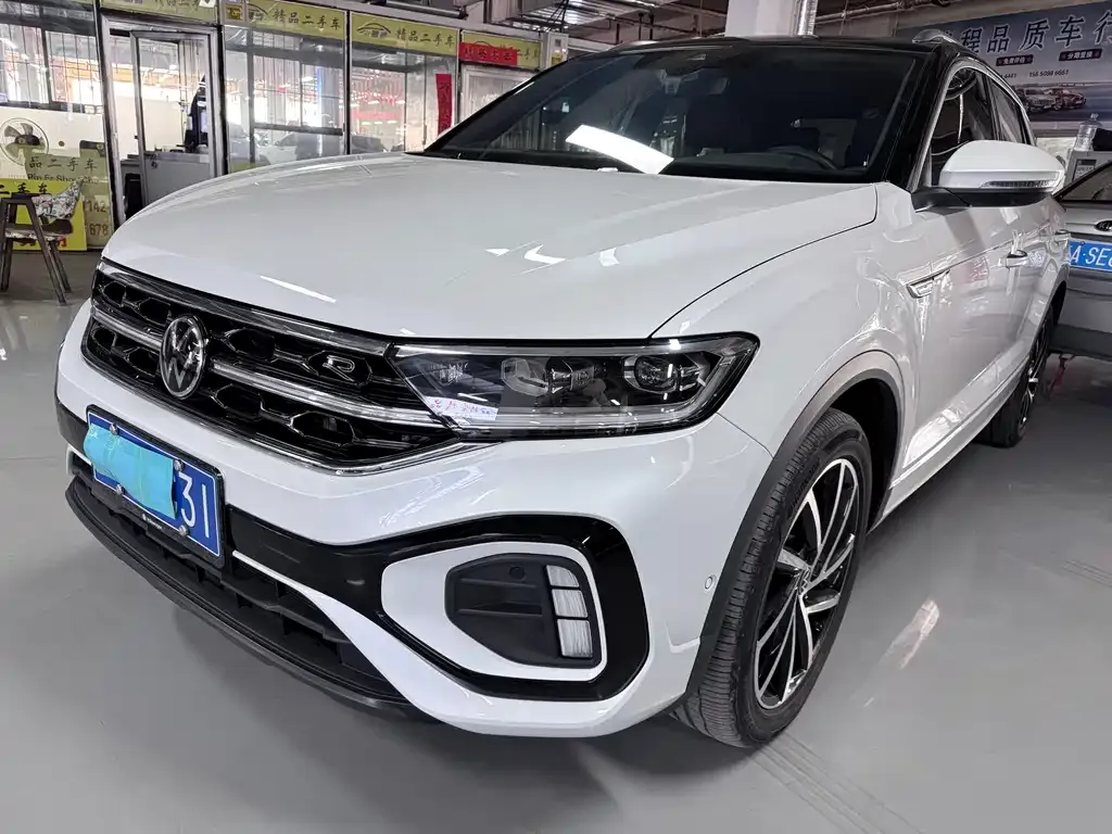 Volkswagen T-Roc 2023 из CN, фото 1