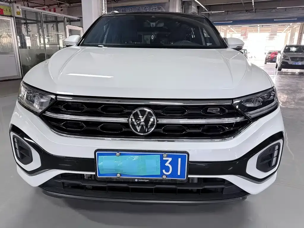 Volkswagen T-Roc 2023 из CN, фото 2