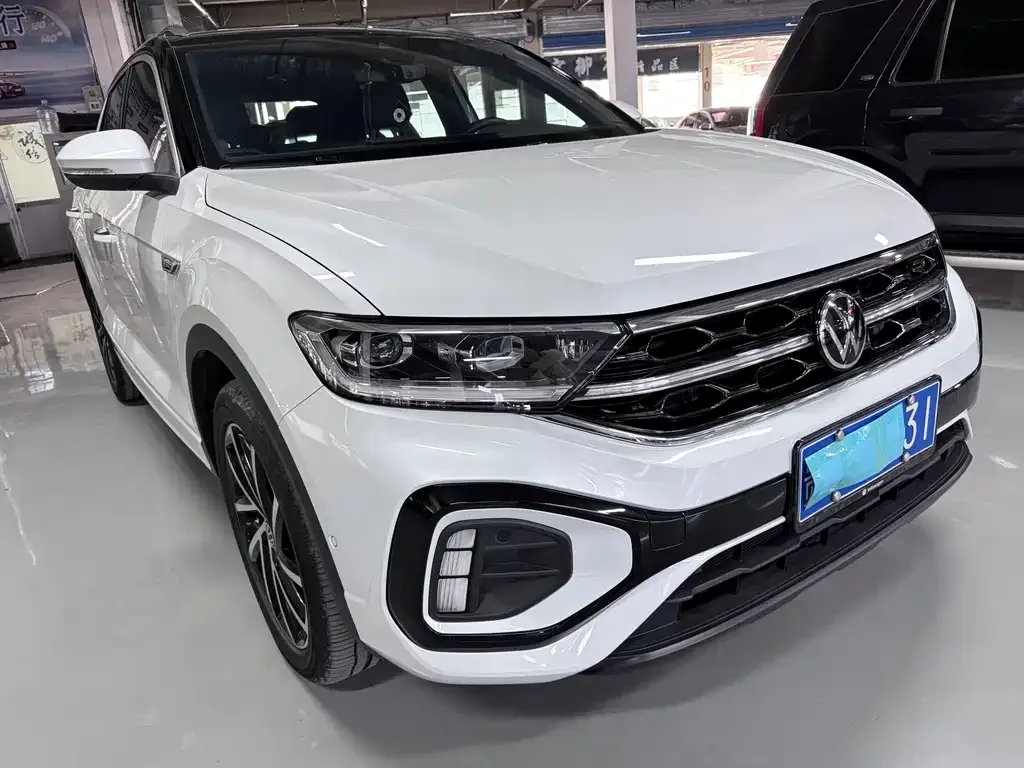 Volkswagen T-Roc 2023 из CN, фото 3