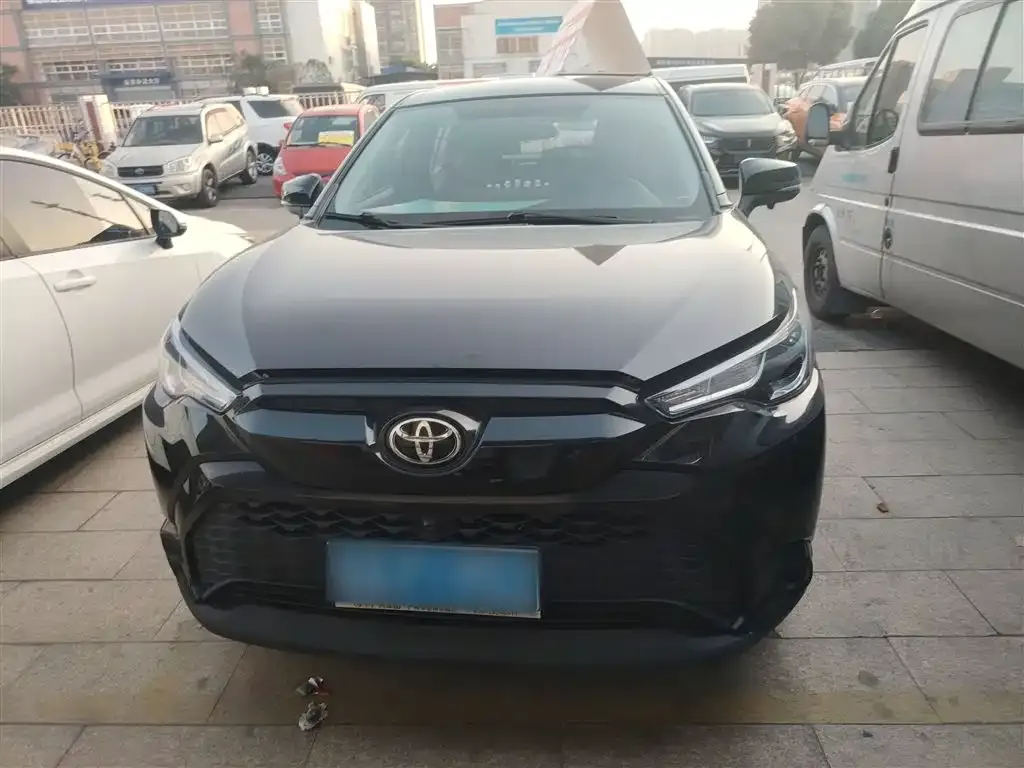 Toyota Frontlander 2022 из CN, фото 3