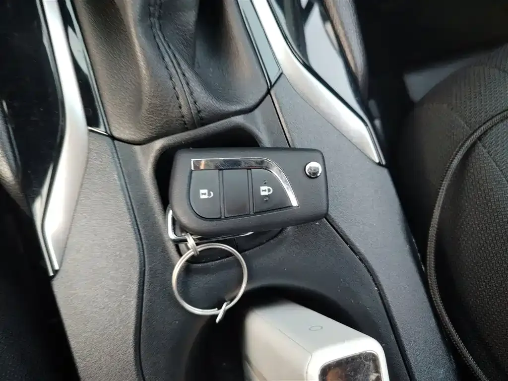 Toyota Frontlander 2022 из CN, фото 9