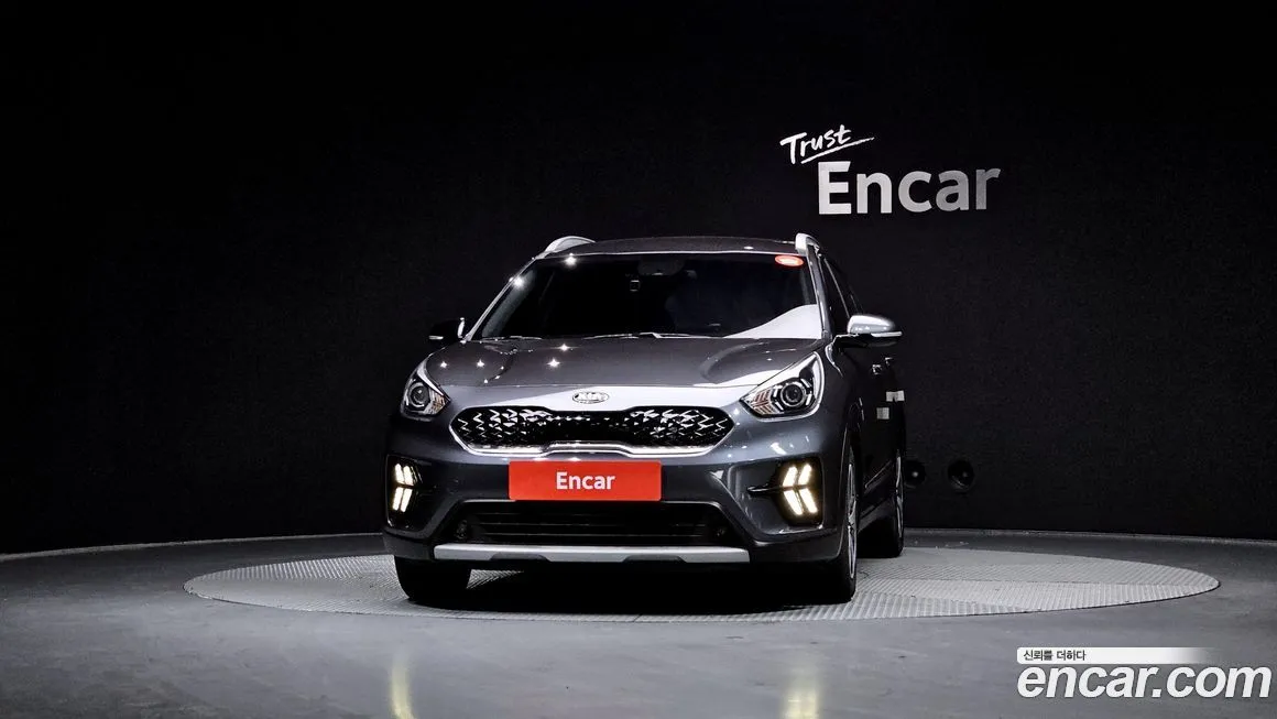 Kia Niro 2021 из KR, фото 2