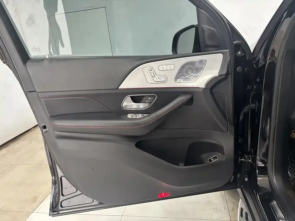 Mercedes-Benz GLE AMG 2023 из CN, фото 2