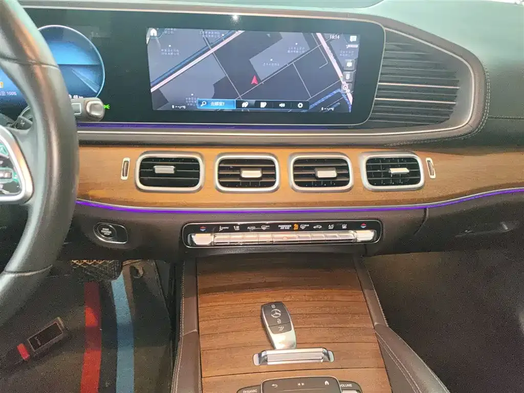 Mercedes-Benz GLE New Energy 2022 из CN, фото 3