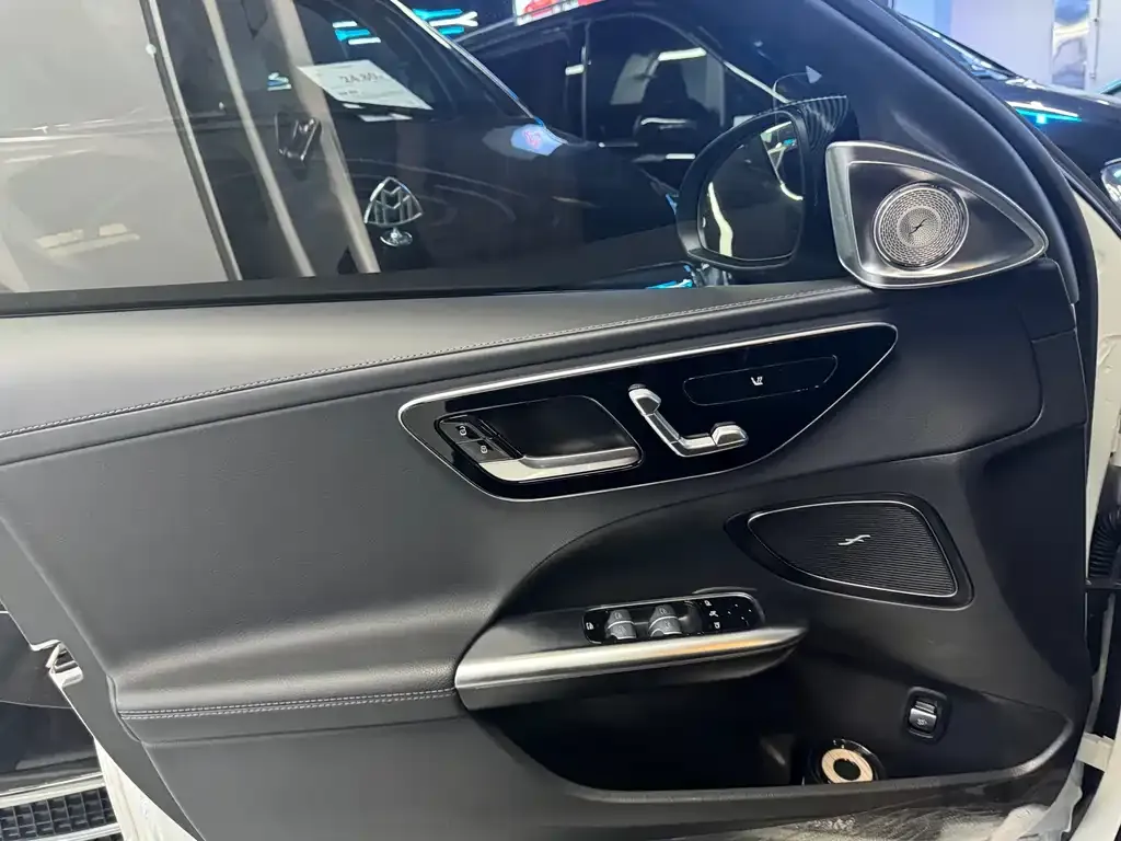 Mercedes-Benz C-Class 2023 из CN, фото 5