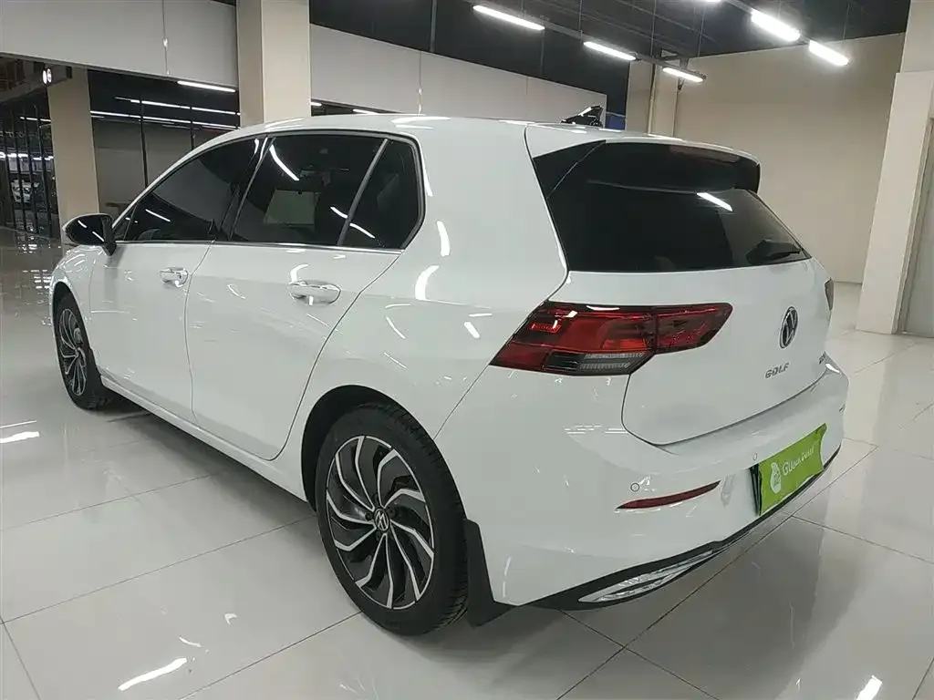 Volkswagen Golf 2025 из CN, фото 8