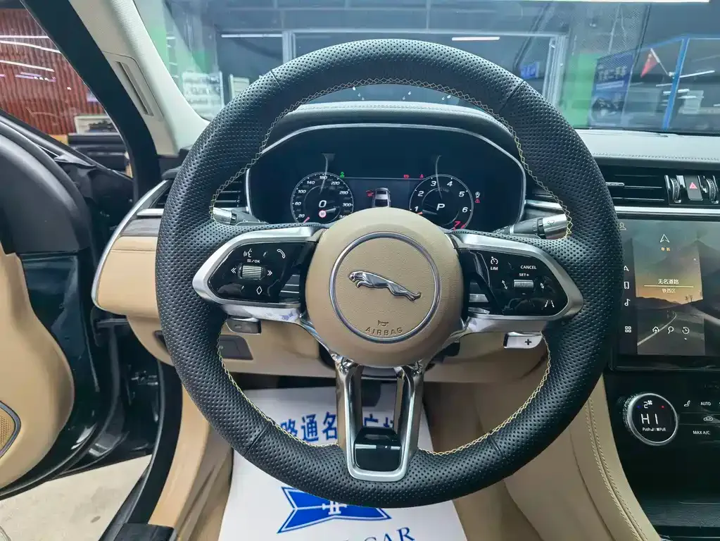 Jaguar XFL 2022 из CN, фото 2