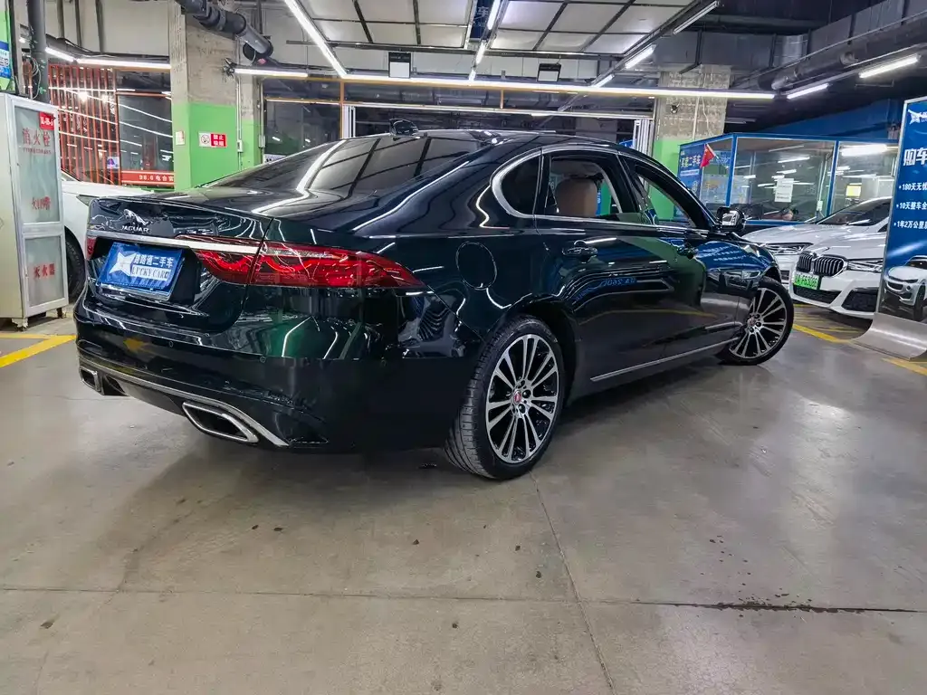 Jaguar XFL 2022 из CN, фото 5