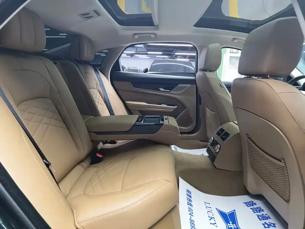 Jaguar XFL 2022 из CN, фото 8